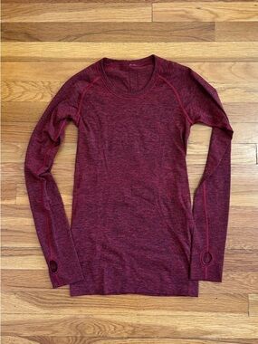 Lululemon Swiftly Tech Long Sleeve 2.0 Burgundy Womens size 4